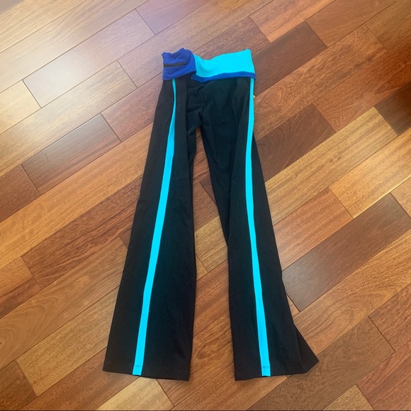 Ph8 (Bebe Sport) Fold over Pants in Small - Picture 13 of 16